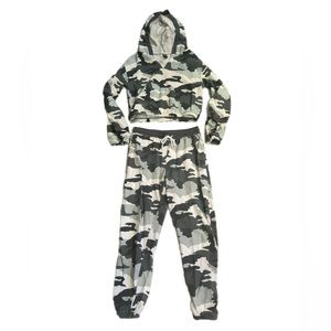 Wild Fable 2-Piece Set (top- medium, bottom- small)